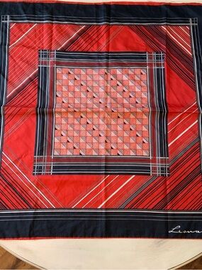 Leonardi Vintage Red and Black  Patterned Square Scarf